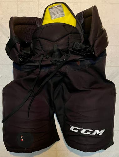 Men's Senior Medium+1 CCM HPTK Hockey Pants Pro Stock (Used)