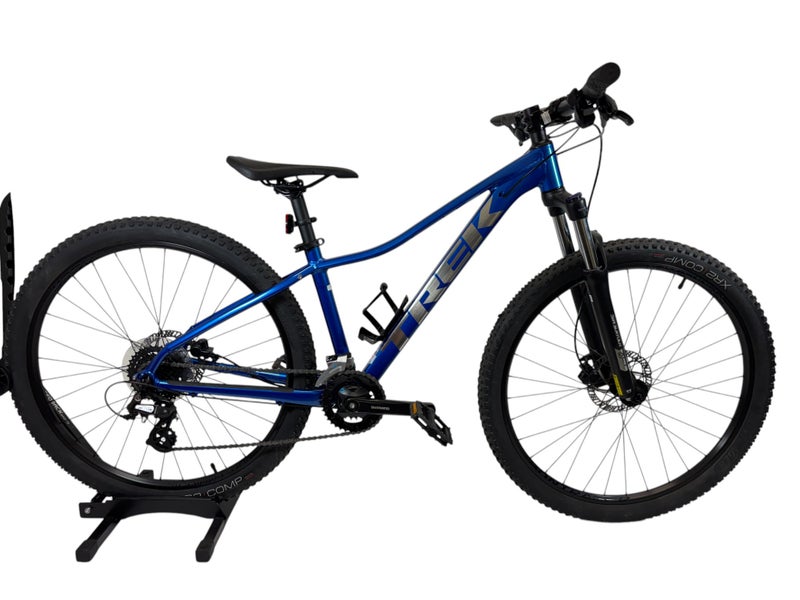 Small Trek Marlin 6 Mountain Bike