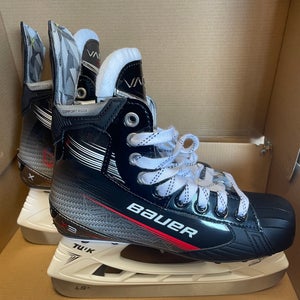 NEW Bauer Vapor X3 Hockey Skates 4.5EE