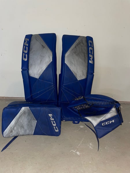 32" 2023 CCM Axis 2 Regular Goalie Full Set