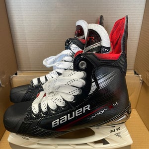 NEW Bauer Vapor X4 Hockey Skates 4.5 Fit2