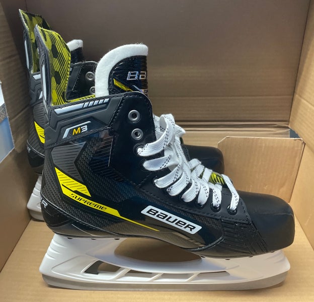 NEW Bauer Supreme M3 Hockey Skates 9.5D