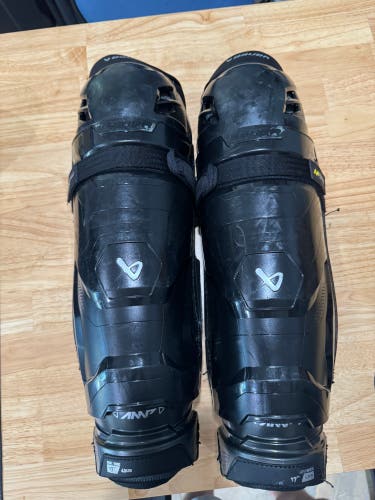 Senior Bauer Supreme M5 Pro 17" Shin Pads (Used)