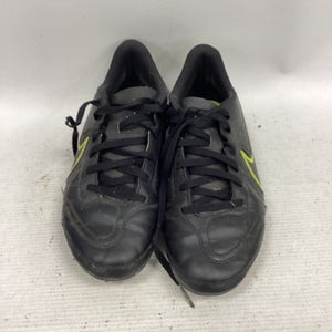 Used Nike Soccer Cleats Black Junior 04.5 11851-S000037205