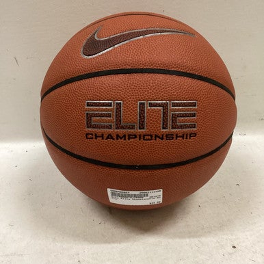 Used Nike Basketball Adult Indoor 11725-S000490857