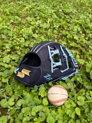 SSK Z9 Maestro 11.75” Navy/Columbia Spiral I Web Infield Baseball Glove