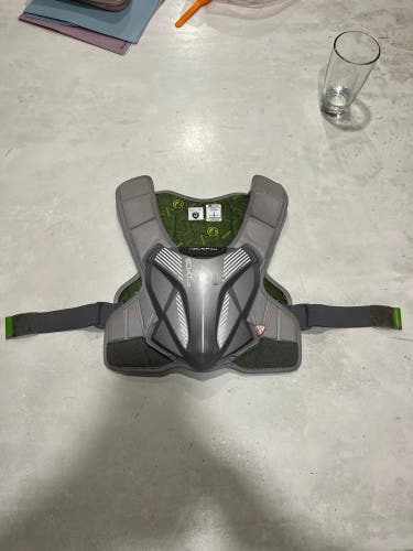Medium Adult Maverik MX Shoulder Pads (Used)