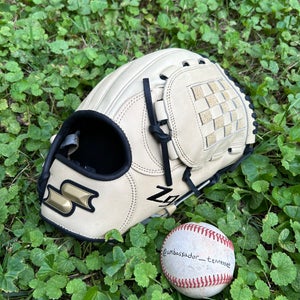 SSK Z9 Maestro 11.75” Blonde Basket Web Infield/Pitcher Baseball Glove