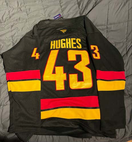 NEW Quinn Hughes Vancouver Canucks Hockey Jersey Size 54 - XL