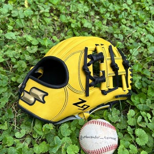 SSK Z9 Maestro 11.25” Yellow/Black Spiral I Web Infield Baseball Glove
