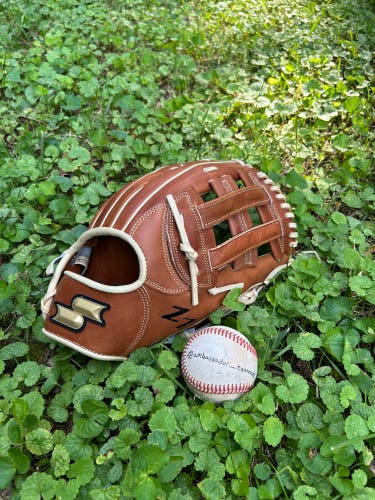SSK Z7 Specialist 12.75” Brown/Tan H Web Infield Baseball Glove