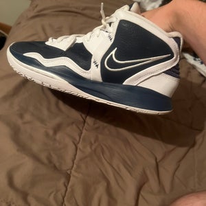 Men's Size M 8.5 (W 9.5) Nike Kyrie Infinity Shoes (Used)