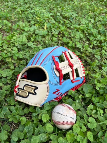 SSK Z9 Maestro 11.75” Baby Blue/Post Web/Red Infield Baseball Glove