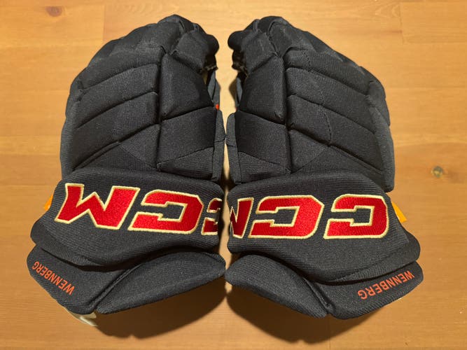Pro Stock Winter Classic Seattle Kraken Wennberg Gloves