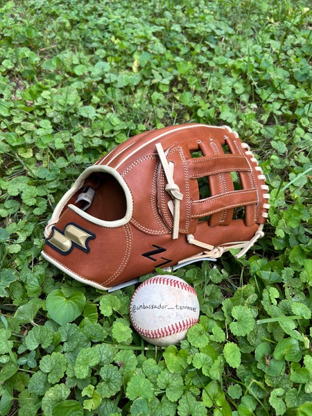 SSK Z7 Specialist 12” Brown/Tan H Web Infield Baseball Glove