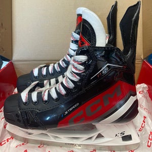NEW CCM JetSpeed FT670 Hockey Skates 5 Regular