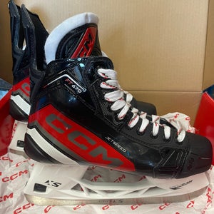 NEW CCM JetSpeed FT670 Hockey Skates 8.5 Regular