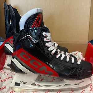 NEW CCM JetSpeed FT670 Hockey Skates 10.5 Regular