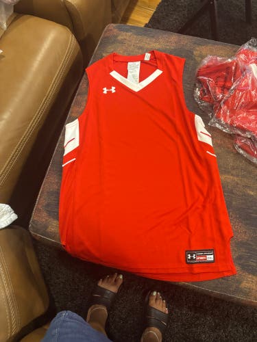 Red XL Boys Under Armour Jersey (New)