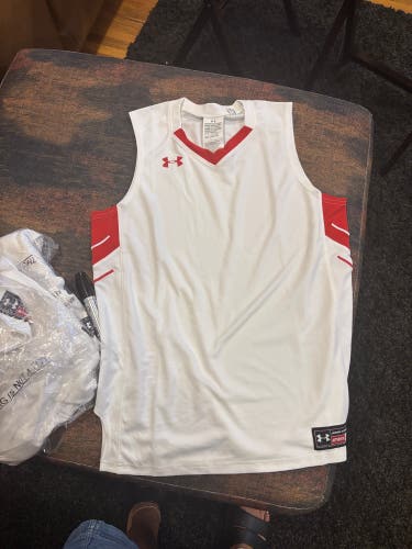 Red XL Boys Under Armour Shorts (New)