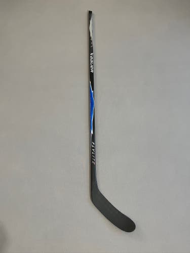 New 87 Flex P28M Senior Bauer Vapor League (Blue Flylite Dress) Right Handed Pro Stock Hockey Stick