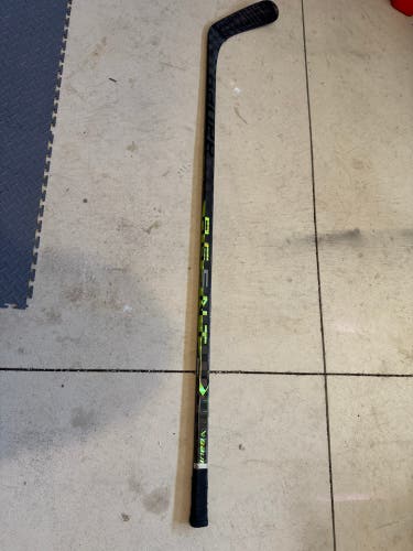 Senior Bauer Ag5nt Right Handed Hockey Stick P92 (Used)