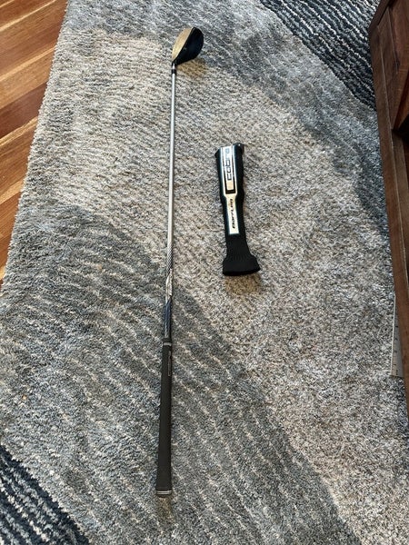 Cobra Baffler XL 4 Hybrid 22* 60g  Graphite 4Hy Lite Flex RH w Cover