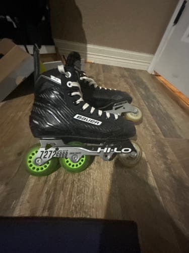 Bauer Hockey Skates Size 4 (Used)