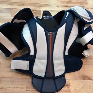 Medium Senior Nike Shoulder Pads (Used)