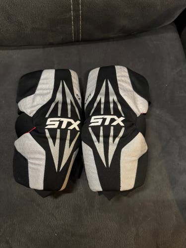 Stx clash lacrosse elbow pads medium