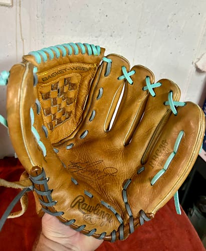 Rawlings Rbg36 RH Baseball Glove 12.5" (Used)
