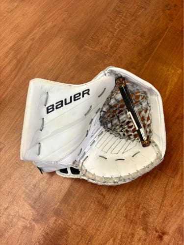 2024 Bauer Supreme Shadow Glove Sr - Lightly Used / Free Shipping