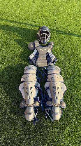 Mizuno Samurai Catcher's Set (Used)