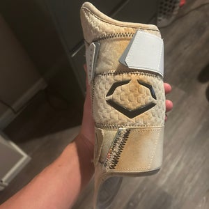 White Senior EvoShield Leg guard Shin Guards (Used)
