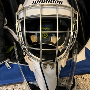 Junior Warrior Ritual F1 Goalie Mask (Used)