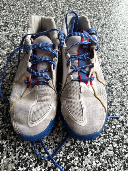 Kid's 4Y (Big Kids / Youth) Nike Shoes (Used)