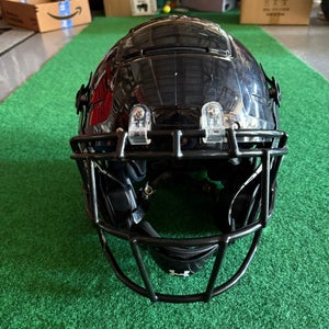 Medium Youth Schutt F7 LX1 Helmet (Used)
