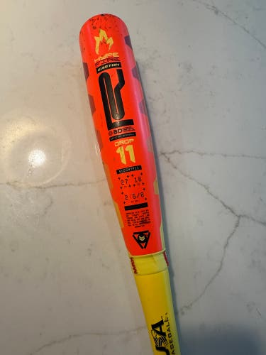 Easton Hype Fire Composite USABat Certified Bat (-11) 16 oz 27" (Used)