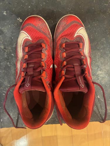 Red Men's Size M 8.0 (W 9.0) Nike Low Top React Metal (Used)