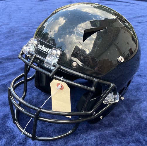 Youth Small Schutt Vengeance A11 Helmet (Used)
