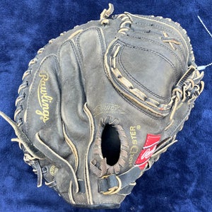 Black Rawlings RCM30 RH Catcher's Baseball Glove 34" (Used)