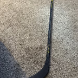 Intermediate Bauer Proto-R Right Handed 65 Flex Hockey Stick P92 (New)
