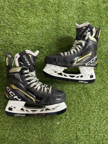 CCM AS-V Pro Hockey Skates | Size 6.5