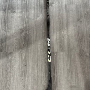 Senior CCM Jetspeed Trigger 8 Pro Right Handed Hockey Stick Toe Pattern Pro Stock Lewandowski (New)