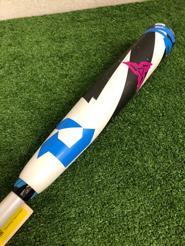 DeMarini Zen (2 3/4") USSSA Bat 2025 (-8)