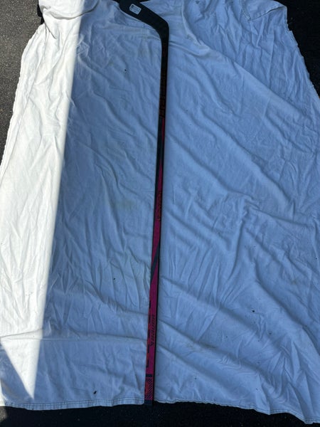 Senior Bauer Twitch Left Hand Hockey Stick P92 (New)