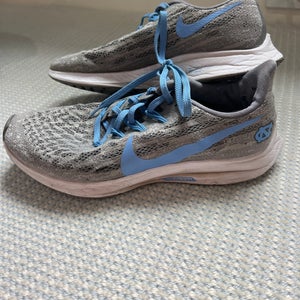 UNC Lacrosse Team Issued Sneakers