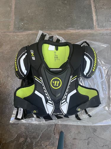 Men's Large Senior Warrior Alpha DX3 Shoulder Pads (New)