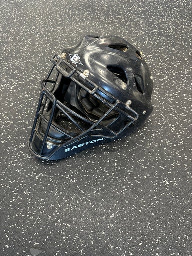 Used Easton CATCHERS HELMET Catchers Helmet w/Mask Black One Size 11849-S000031065