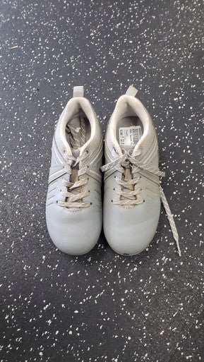 Used Soccer Cleats Grey Youth 12.0 11849-S000031208